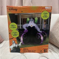 Animated Ursula with Eels Inflatable