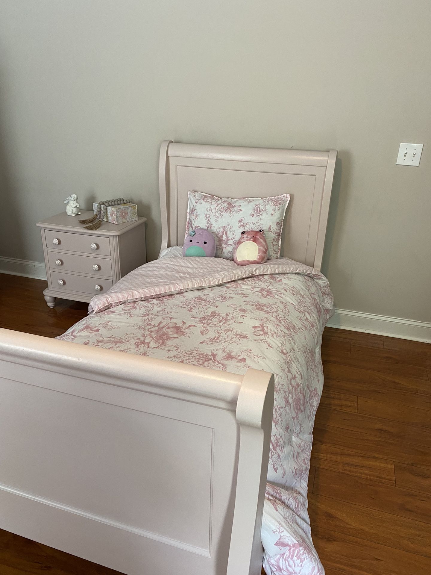 Adorable Pink Nightstand And Twin Bed Set
