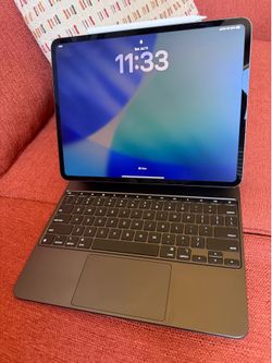 Apple iPad Pro 13” M5 1TB Wi-Fi + Cellular | Nano-Texture Display | Magic Keyboard + Apple Pencil Pro