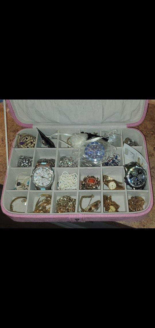 JEWELRY please READ description!!!