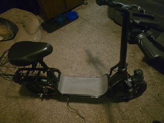 LELEKUAI T3 E SCOOTER