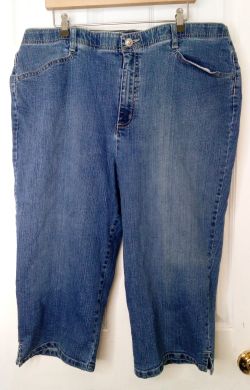 Blue Jeans Capris For Women 