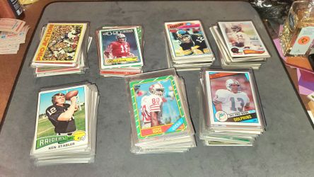 Lot Of 350+ Vintage Original Topps Football Cards 60s 70s 80s All For $500