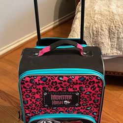 Monster High Girls Travel Rolling Suitcase Bag