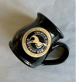 10-oz Deneen Pottery Chewuch Inn Winthrop WA Souvenir Mug