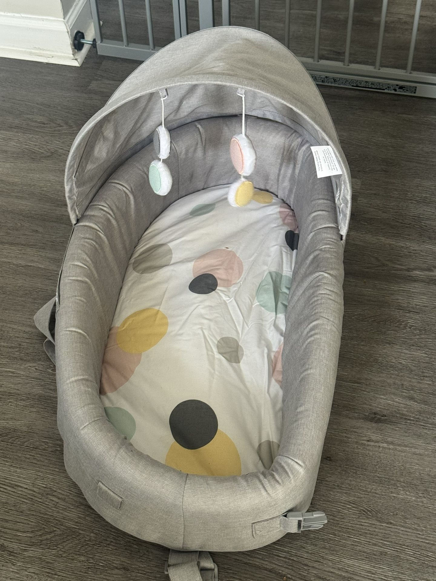 Lulyboo Travel Baby Lounge
