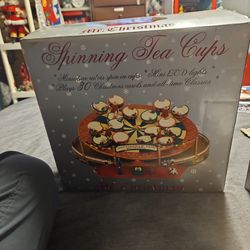 Mr Christmas spinning teacups