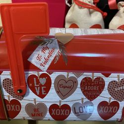 Valentine Bathbomb Mailbox