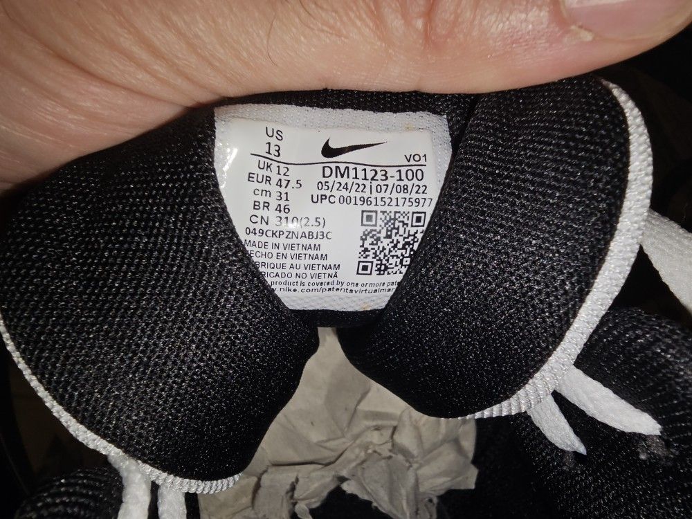 nike lebron witness Size 13