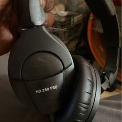 Studio Headphones 