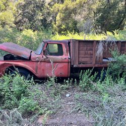 1964 Ford F 100 Flatbed (have Title)
