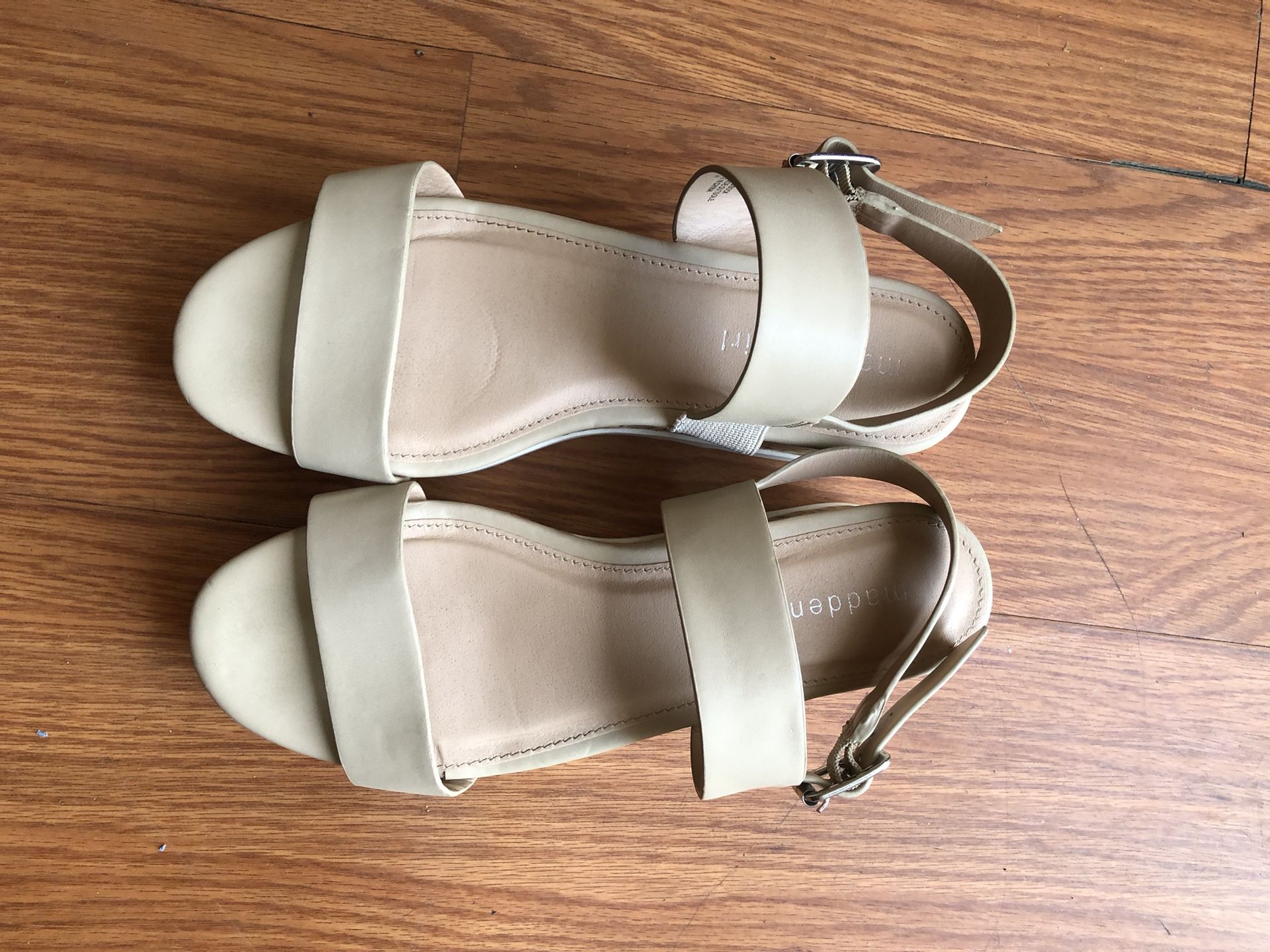 Madden Girl Krista Sandal