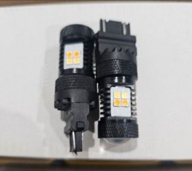Bright 3157 Switchback Led 6000k/Amber 2 Color Led Light.