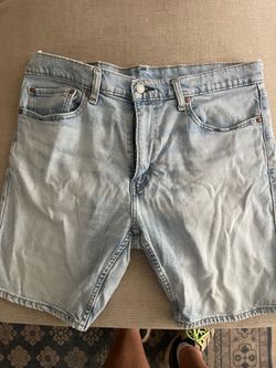 Men’s shorts and swimming trunks