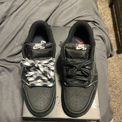 Travis Scott Jordan 1 Black phantom
