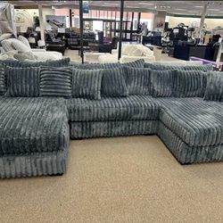 JUST IN!!! XXL FLUFFY OVERSIZED SECTIONAL LIVING ROOM COUCH $10 DOWN