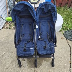 Double Stroller Brand  Mompush