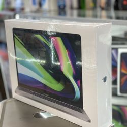 MacBook Pro 13” Available Same Day Pickup.