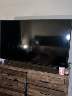 Vizio Smart TV 65 Inch