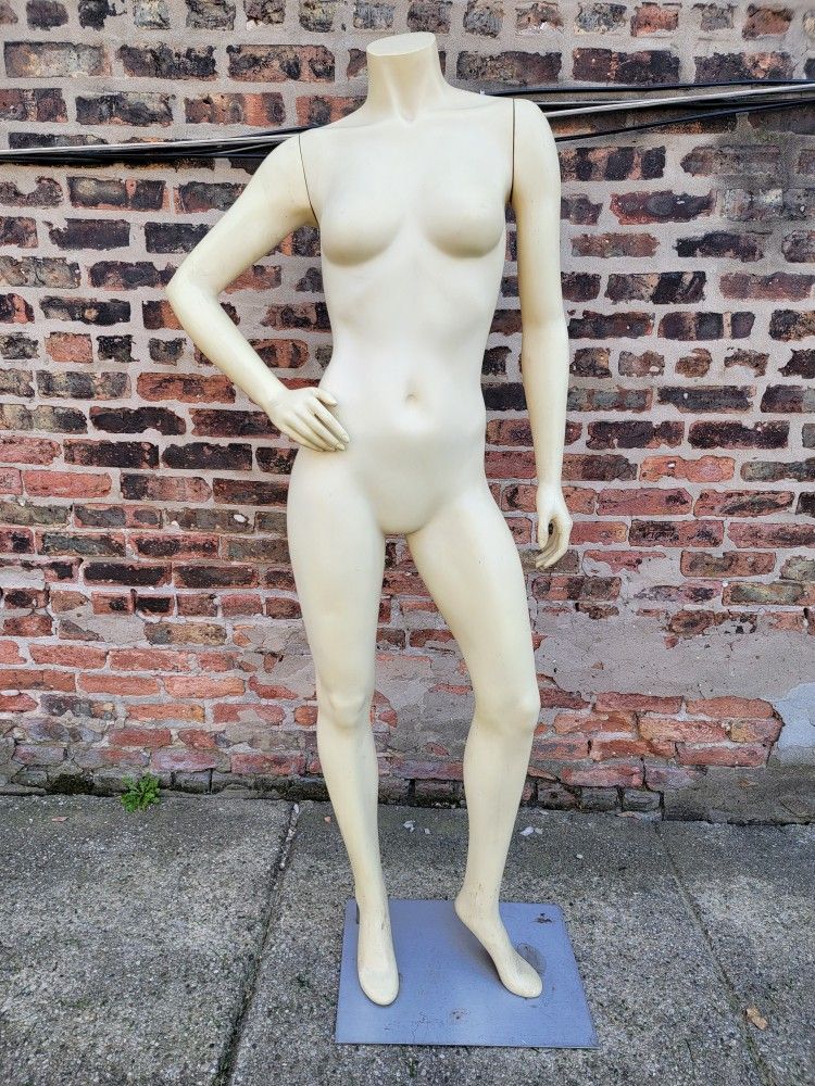 Mannequin Female Full Size With Metal Base