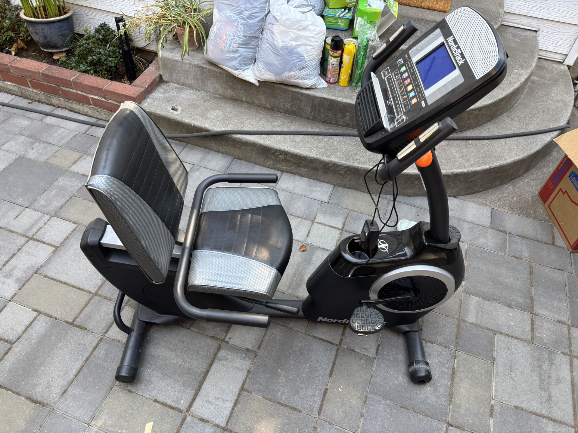 Sit Down Stationairy Exercise Bike