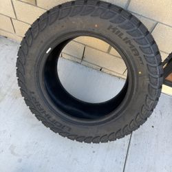 Lion Hart 35 12.50 R20 