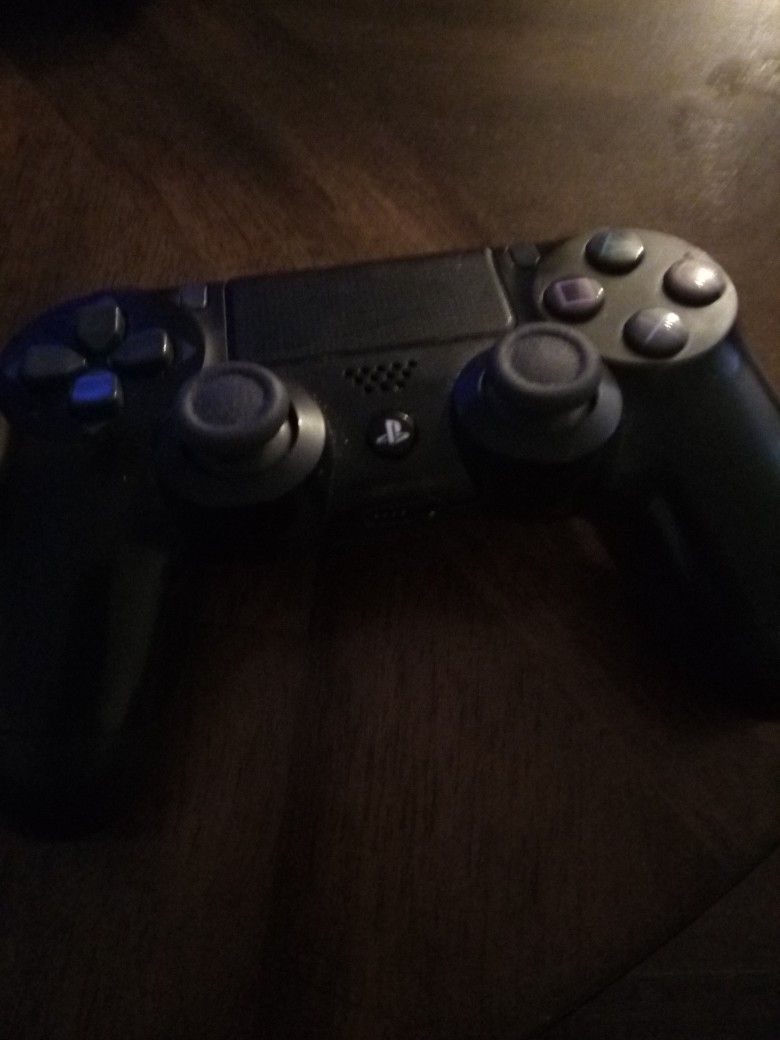 PS4 Controllers 🎮