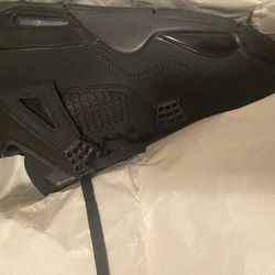 Retro Jordan 4 “Black Cat” Grade School