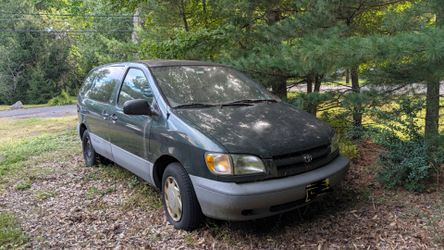 2000 Toyota Sienna