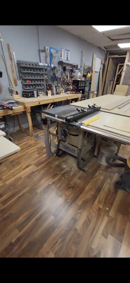 Delta Table Saw