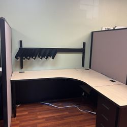 Office Furniture/cubicle /chair *office Liquidation *