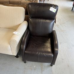 Small Dark Brown Leather Or Faux Leather Recliner Chair (in Store) 
