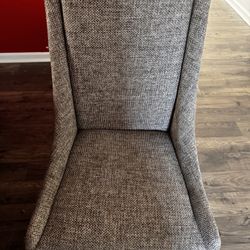 Heavy Dining room Table, 6 Chairs & Storage 