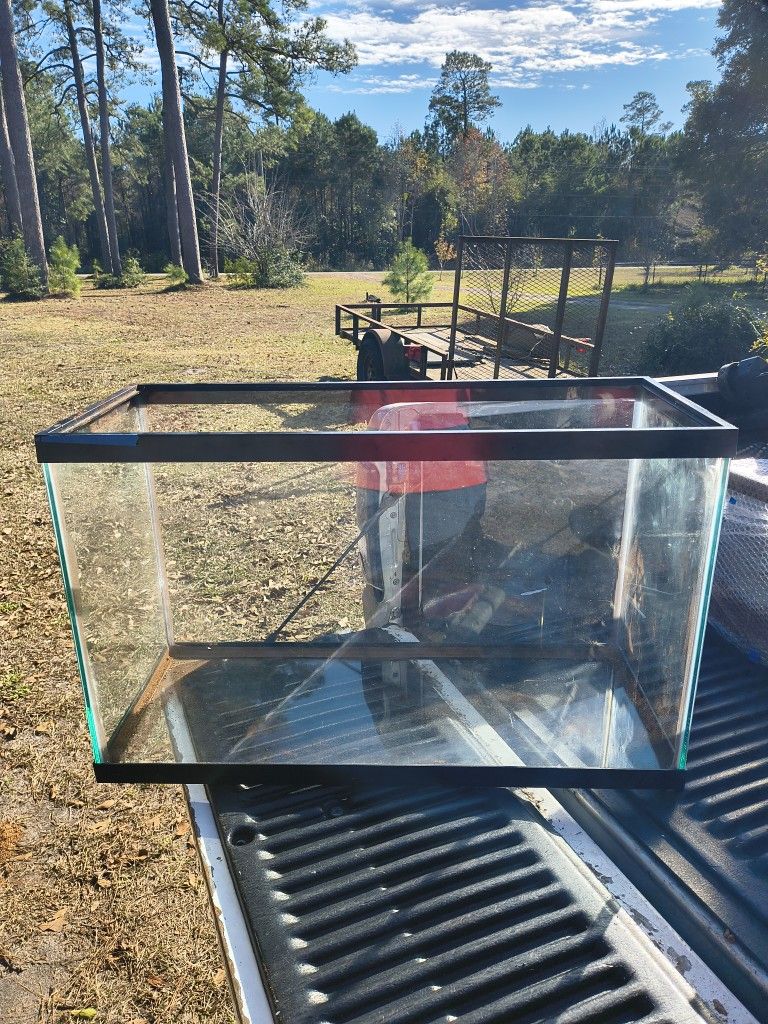 Aquarium Tank 40 Gal