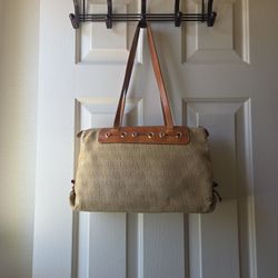 Dooney & Bourke Purse