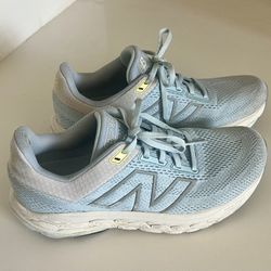 New Balance Fresh Foam X 860v14 running shoes W-10 M-8.5
