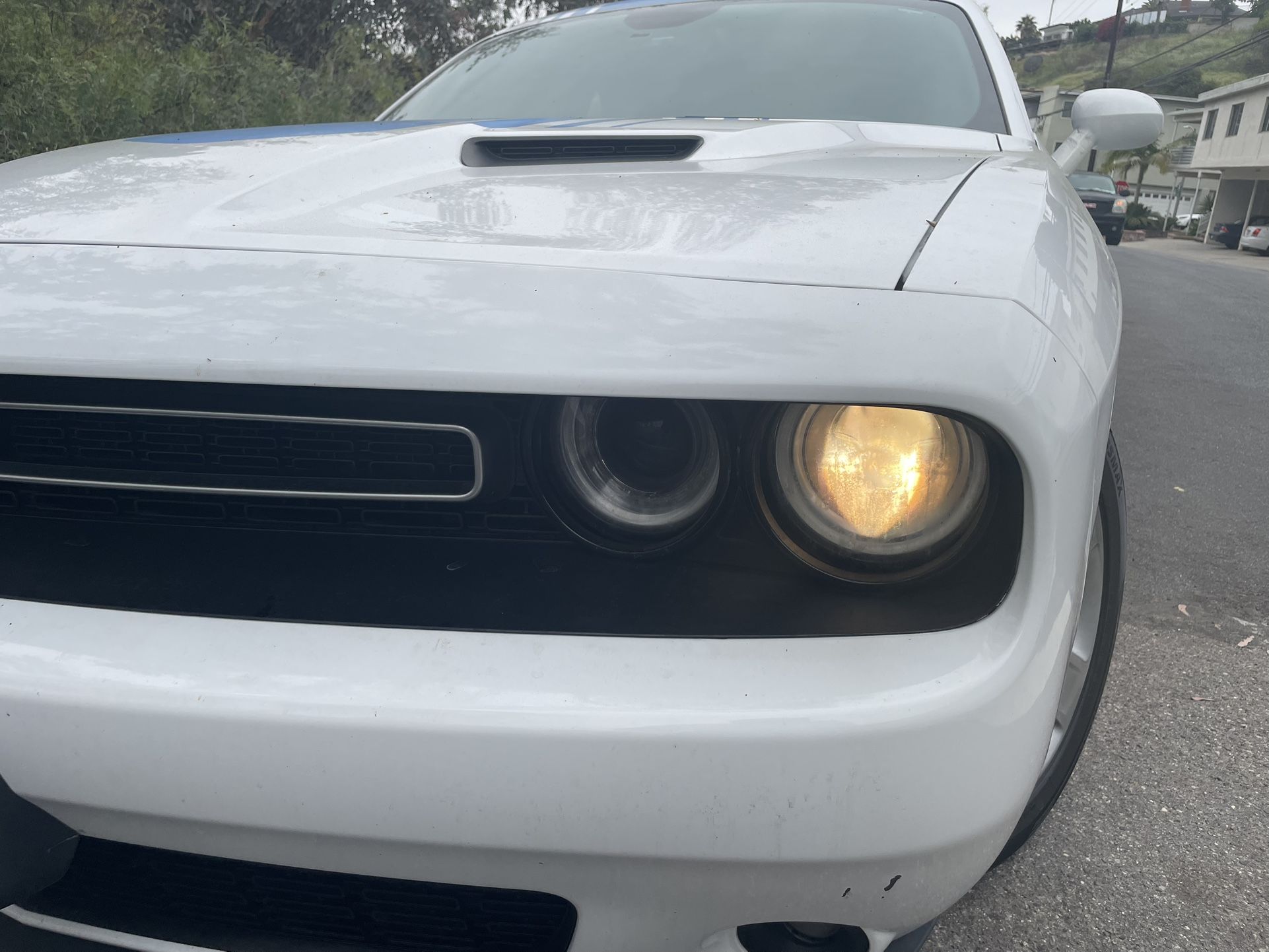 2015 Dodge Challenger Headlight Projector R+L Side