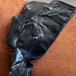 Wide Calves Knee Boots 