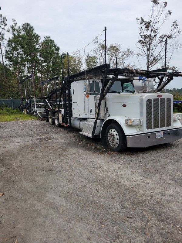 2017 Peterbilt 389
