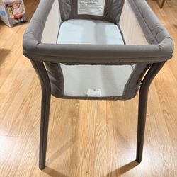 Bassinet 