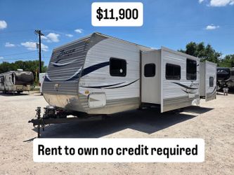2012 zinger RV two bedrooms