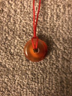 # 1 DEAL Red Pendant 