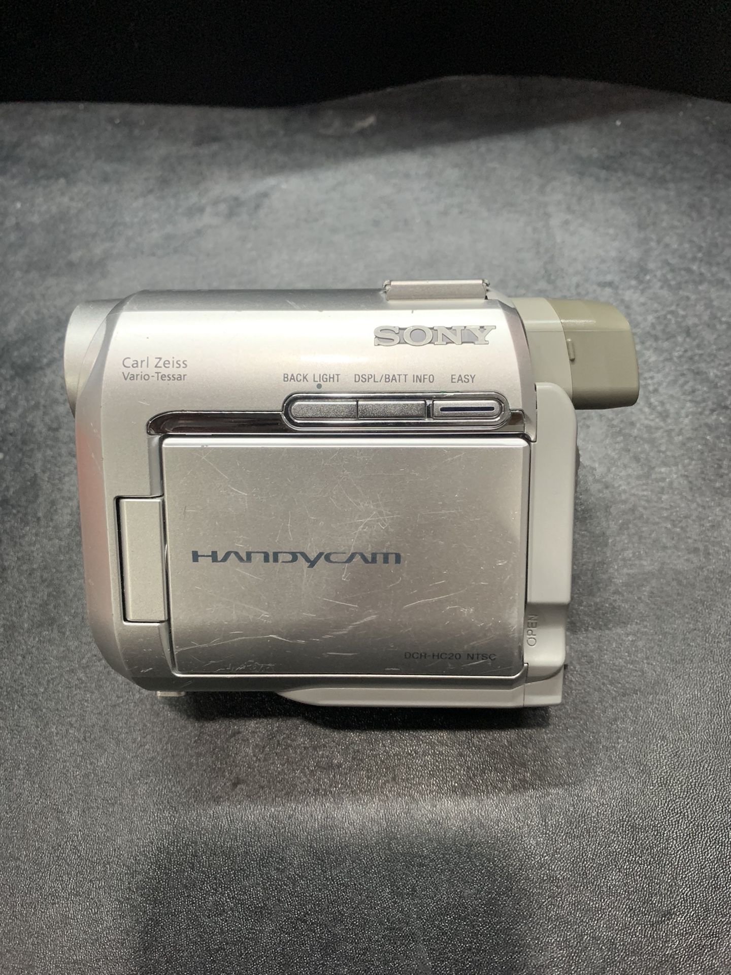 Sony Handycam DCR-HC20 Camcorder Bundle