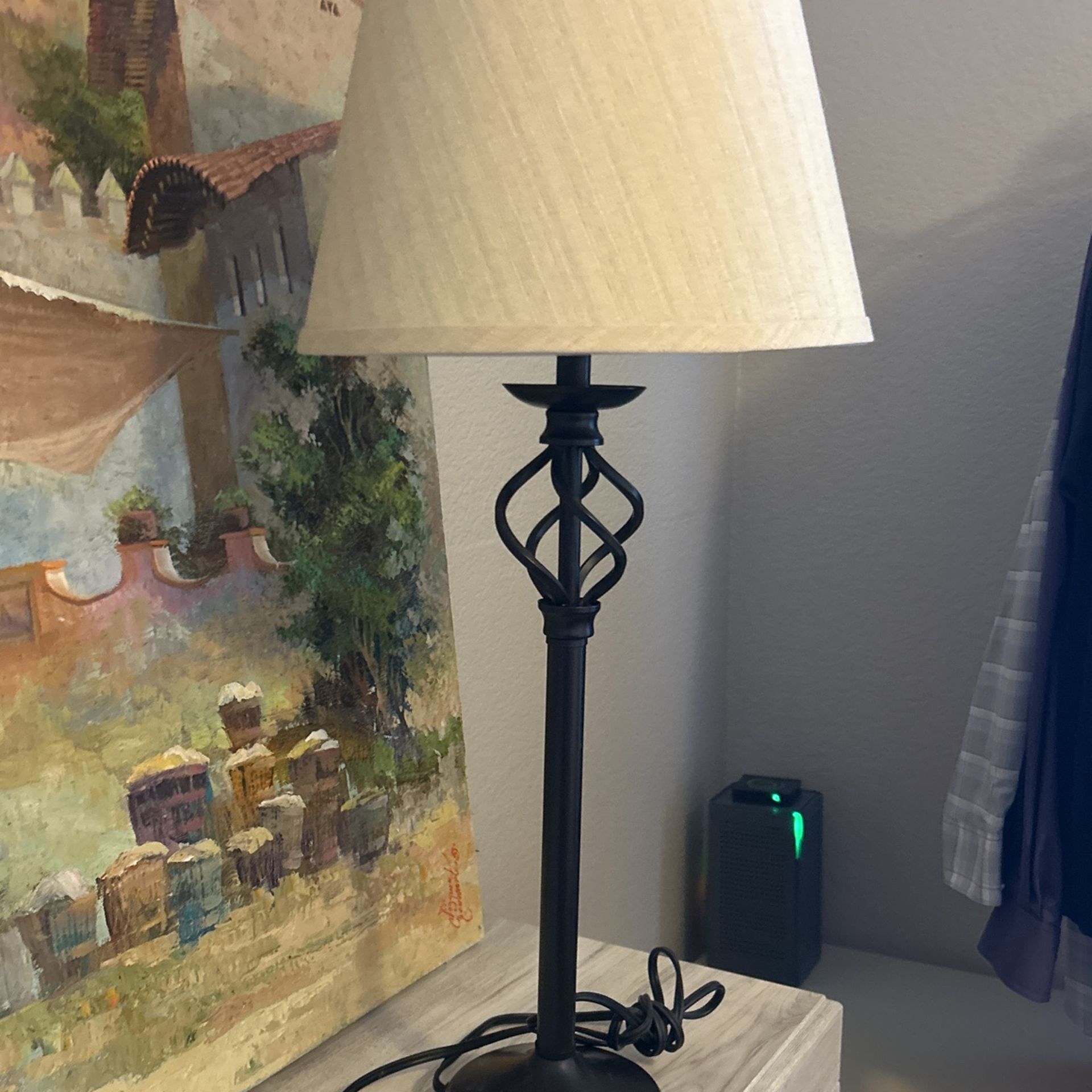 Table lamp