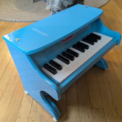 Melissa & Doug Toy Piano