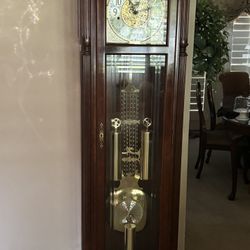 Grandfather clock 