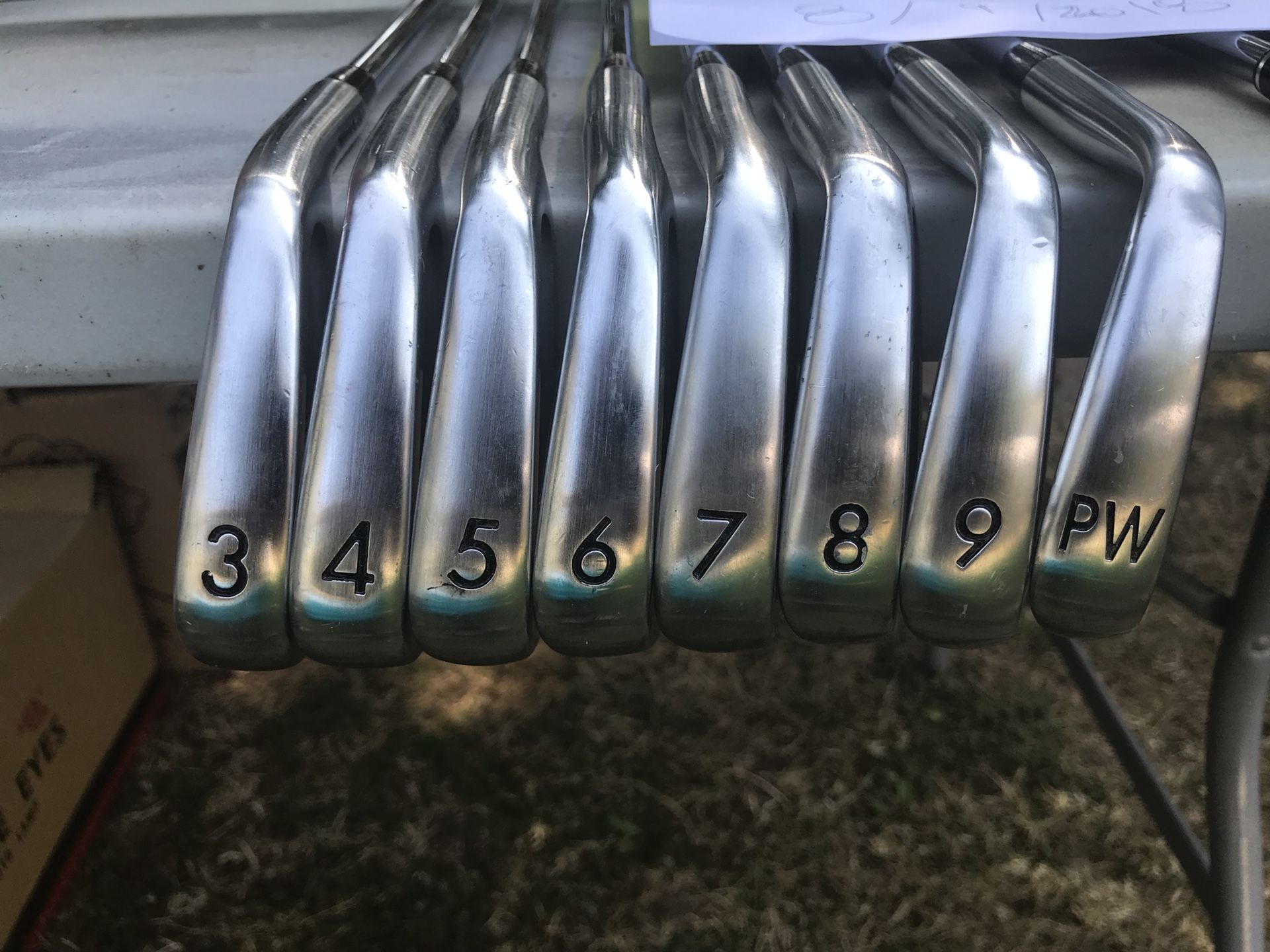 Brand new maxfli Revolution Black dot irons golf bag clubs