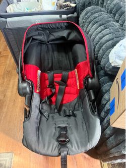 Evenflo infant car seat