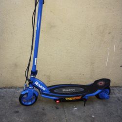 RAZOR SCOOTER FOR SALE
