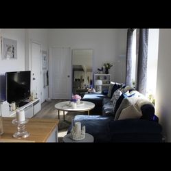 Beautiful 6 Piece Entertainment Stand 